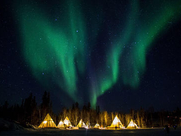 カナダ／ケロウナ「オーロラツアーガイド」有給インターンシッププログラム